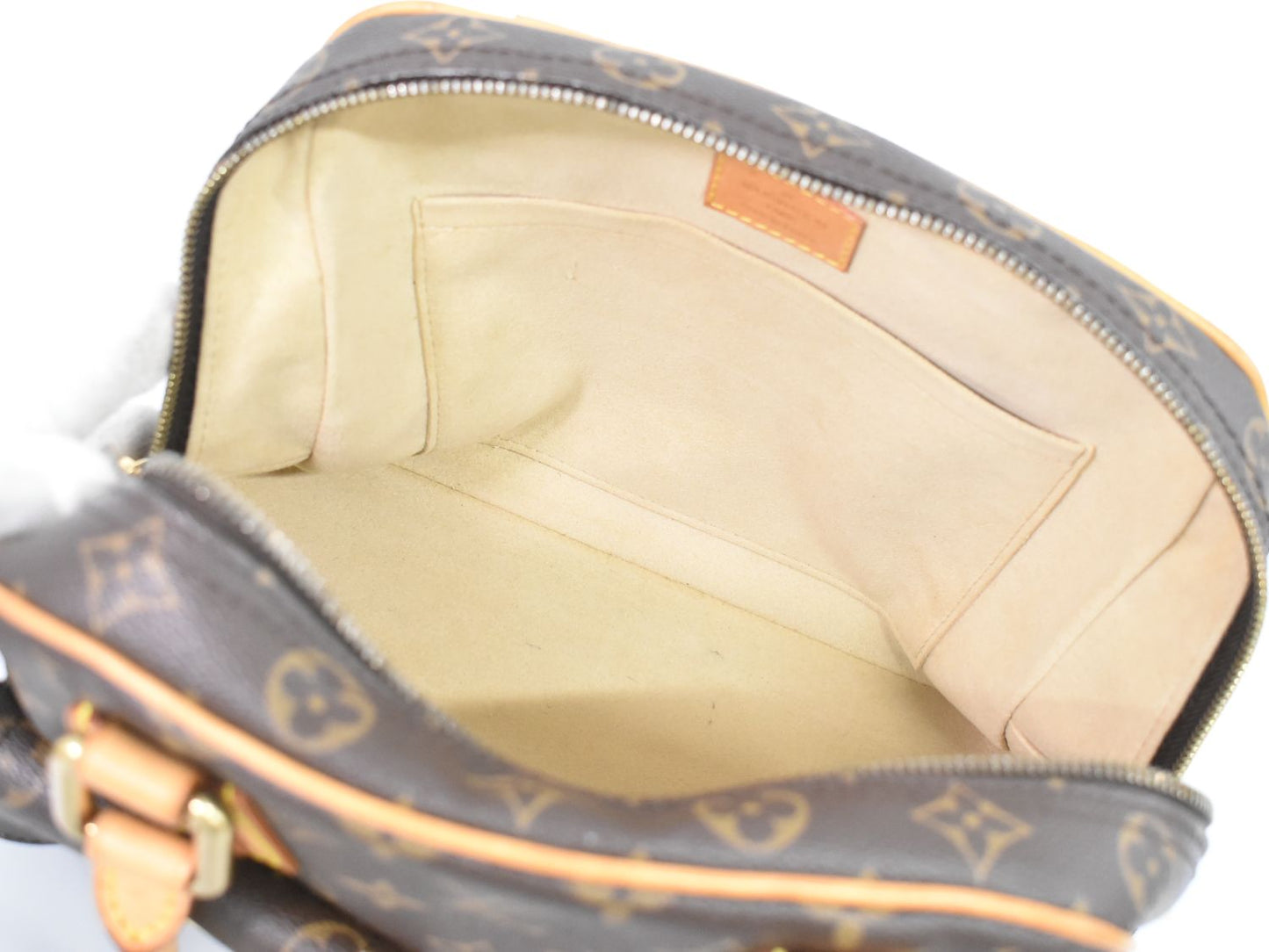 LOUIS VUITTON マンハッタン PM モノグラム ハンドバッグ M40026