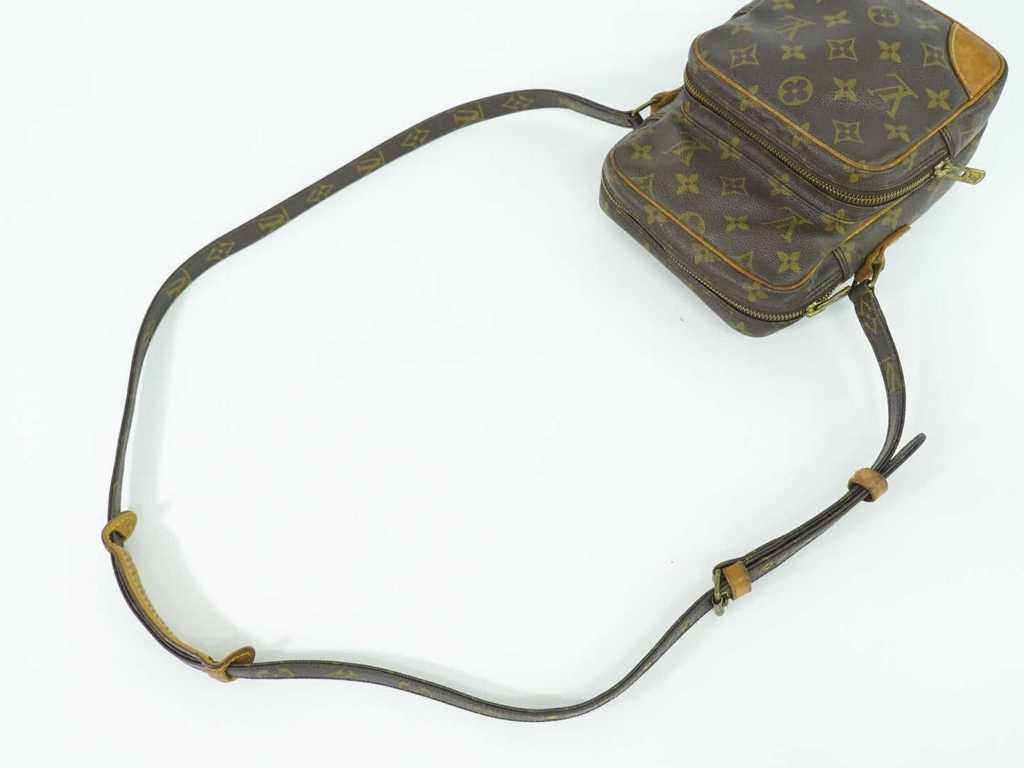 LOUIS VUITTON アマゾン モノグラム ショルダーバッグ M45236