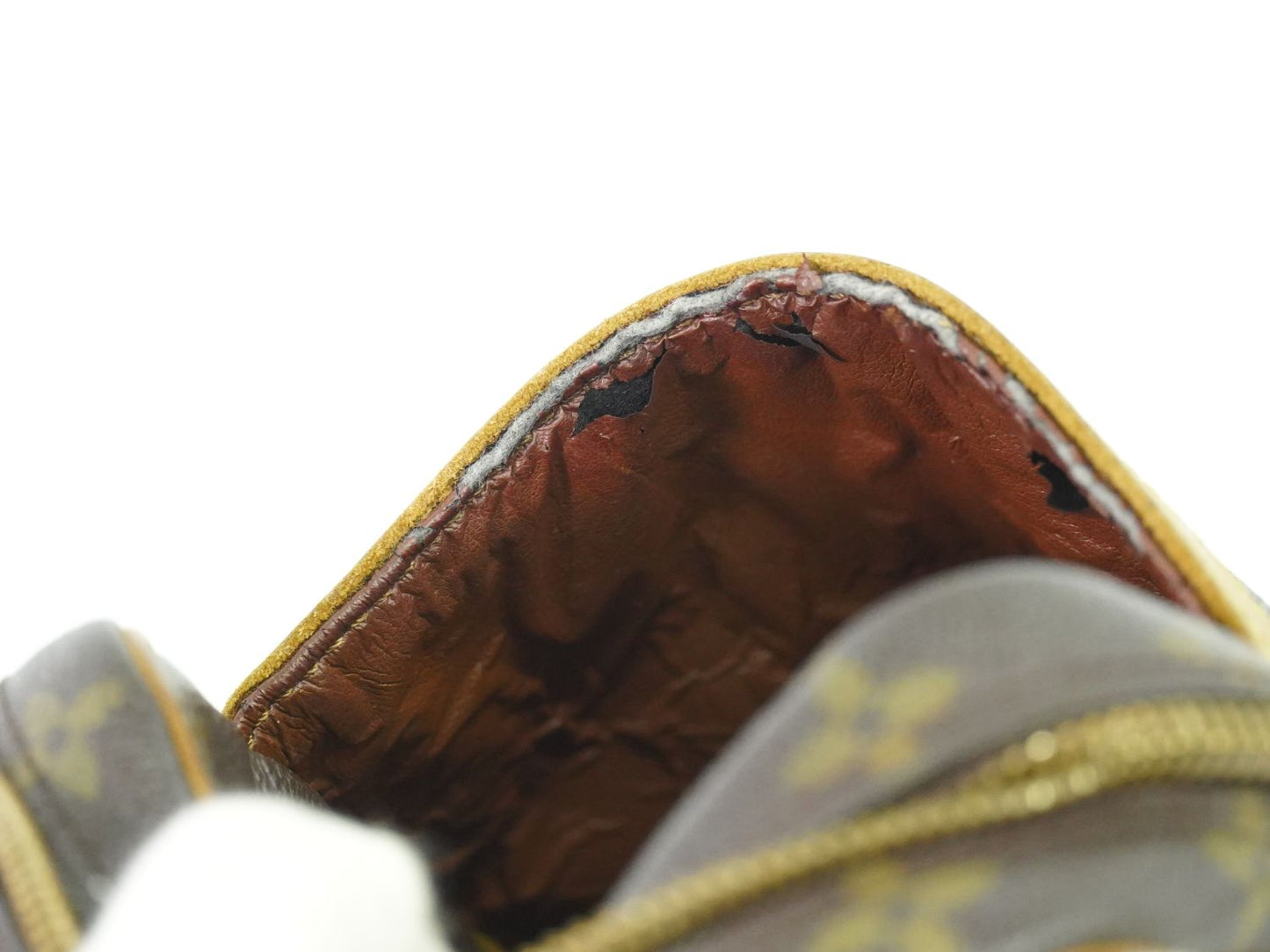 LOUIS VUITTON ダヌーブ モノグラム ショルダーバッグ M45266