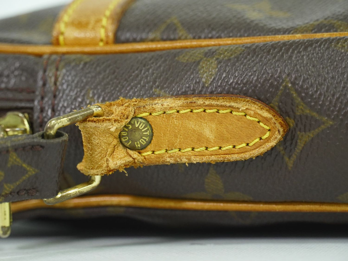 LOUIS VUITTON ダヌーブ モノグラム ショルダーバッグ M45266