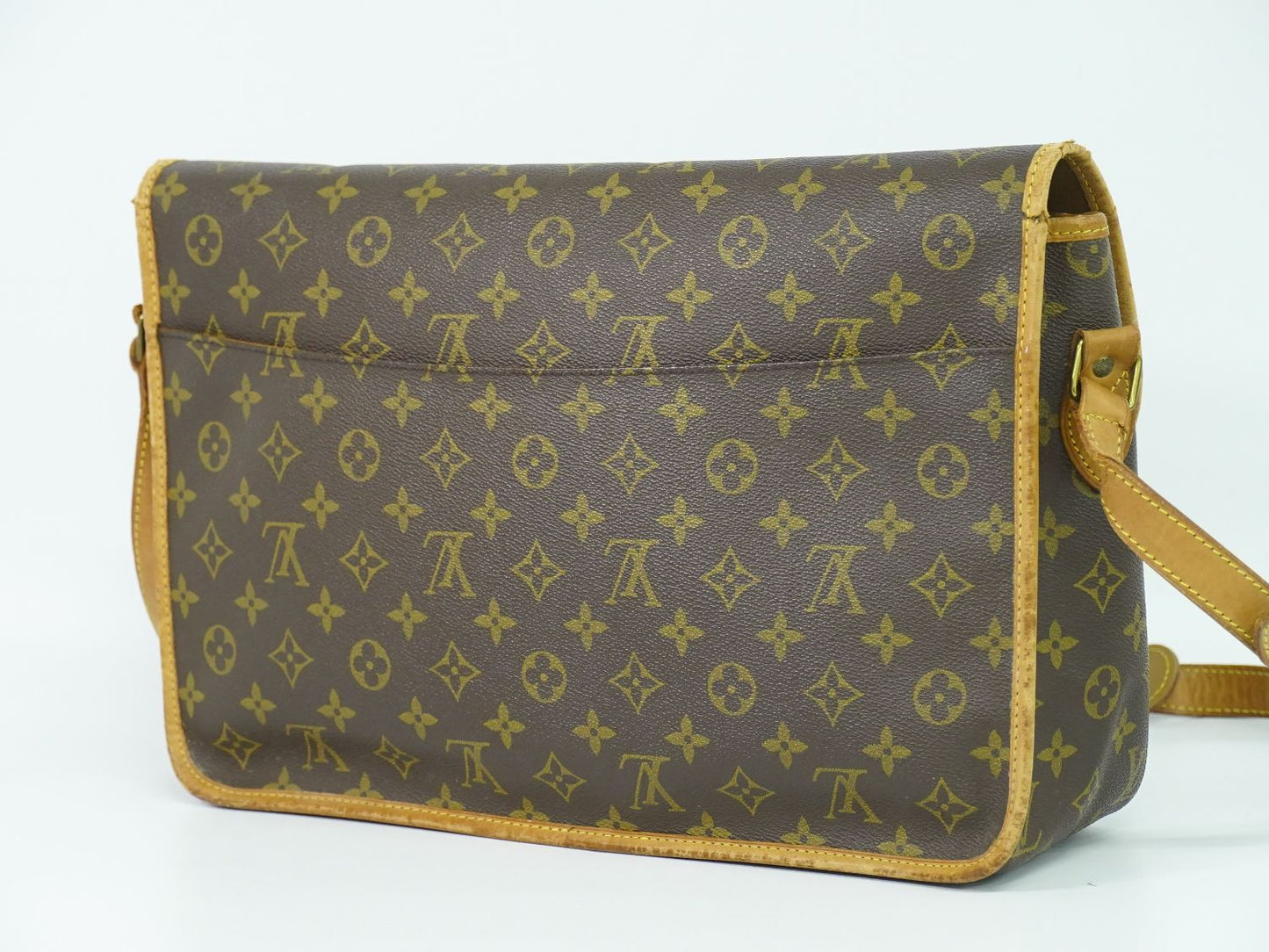LOUIS VUITTON ジベシエール GM ショルダーバッグ M42249