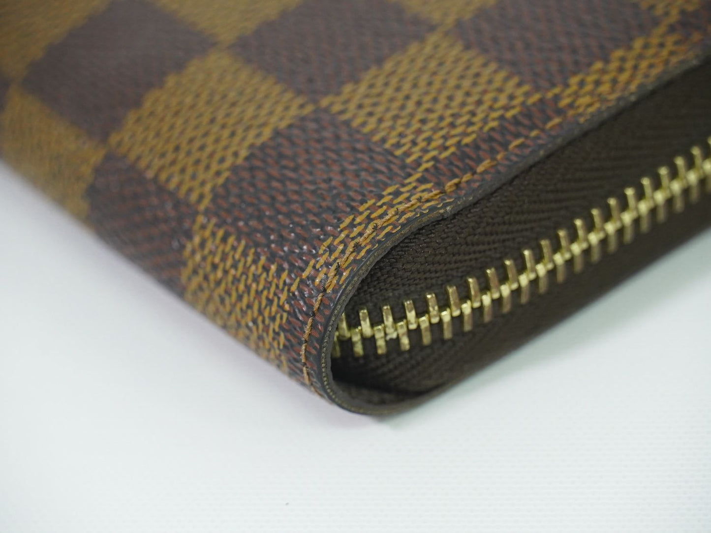 LOUIS VUITTON ジッピーウォレット ダミエ エベヌ 長財布 N60015