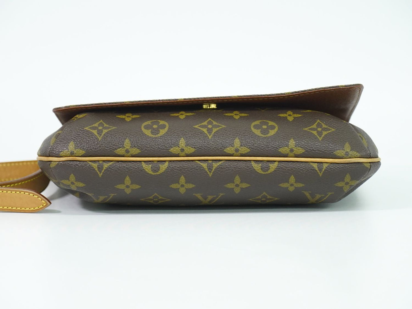 LOUIS VUITTON ミュゼットタンゴ ショート モノグラム ショルダーバッグ M51257
