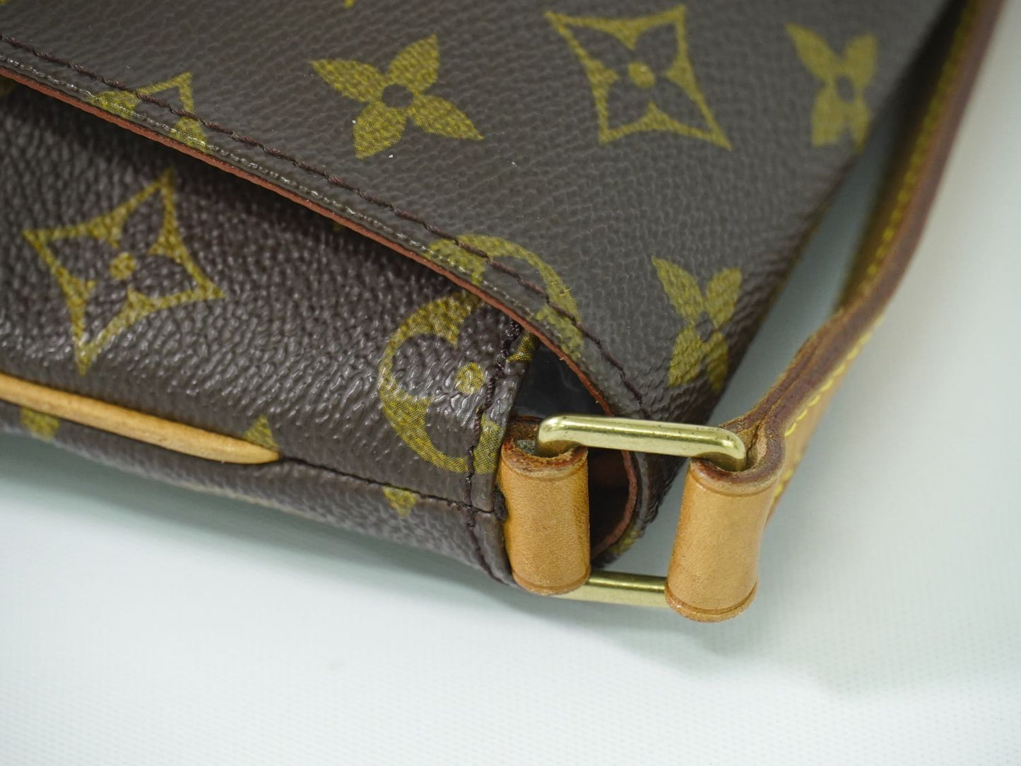 LOUIS VUITTON ミュゼットタンゴ ショート モノグラム ショルダーバッグ M51257