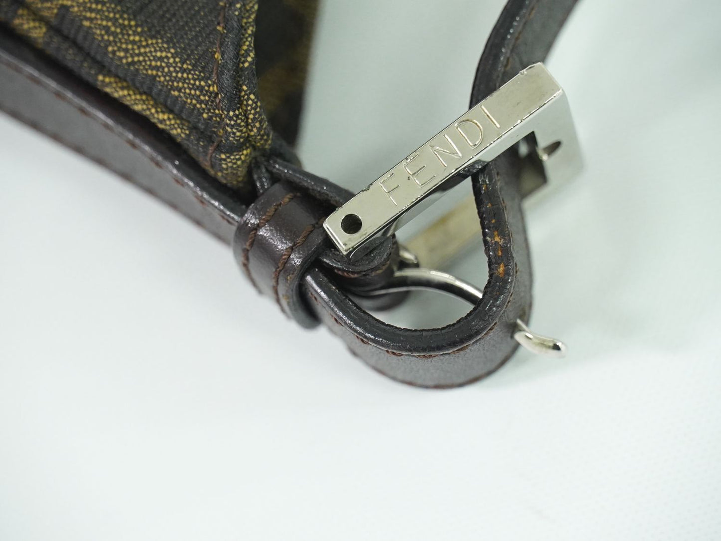 FENDI ズッカ ショルダーバッグ ブラウン 26569