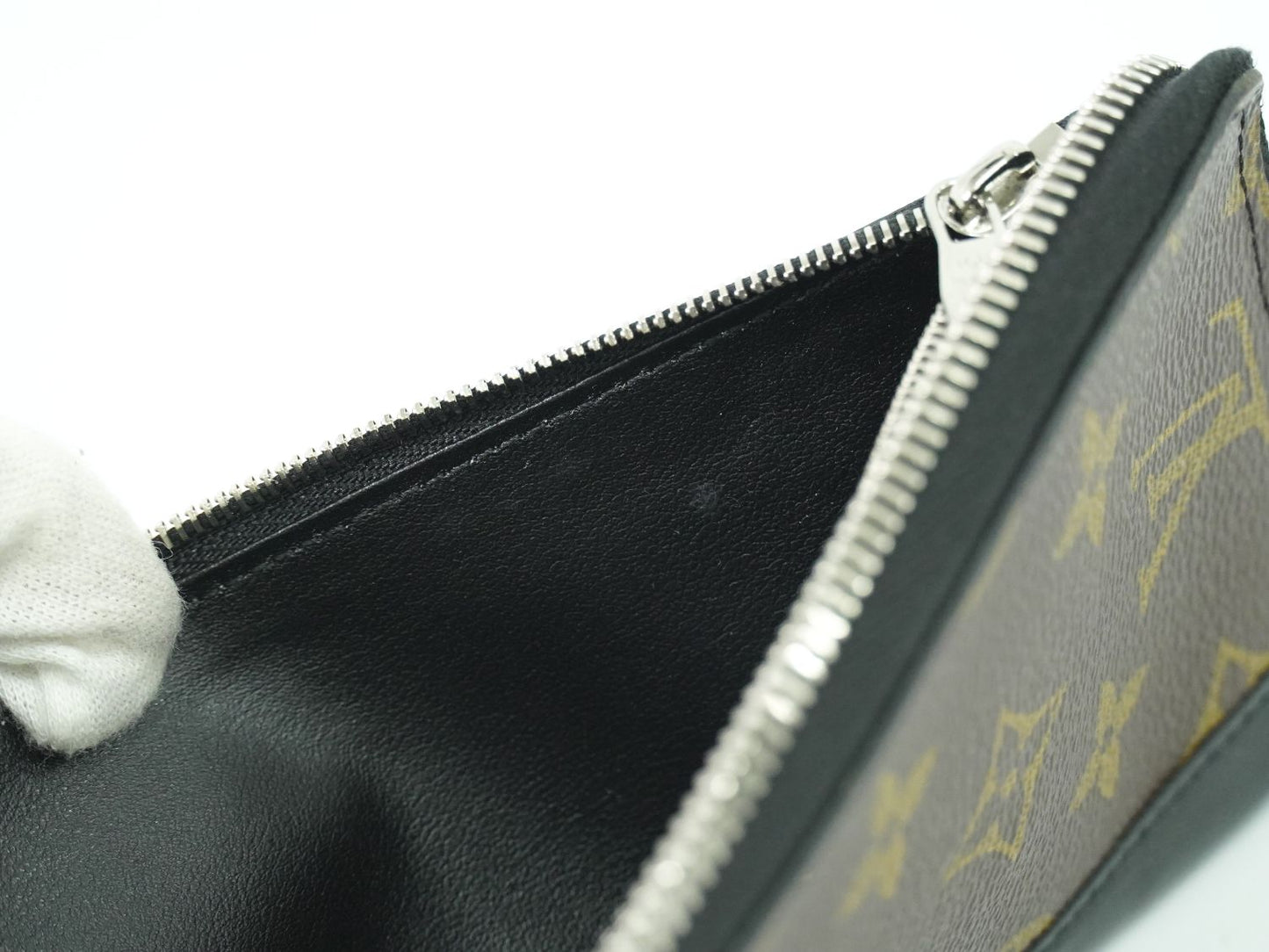 LOUIS VUITTON ジッピーウォレット ヴェルティカル モノグラム マカサー 長財布 M60109