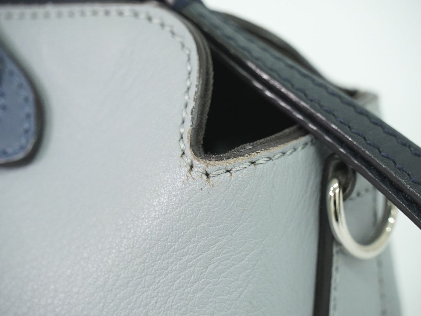 FENDI バイザウェイ ハンドバッグ ライトブルー
