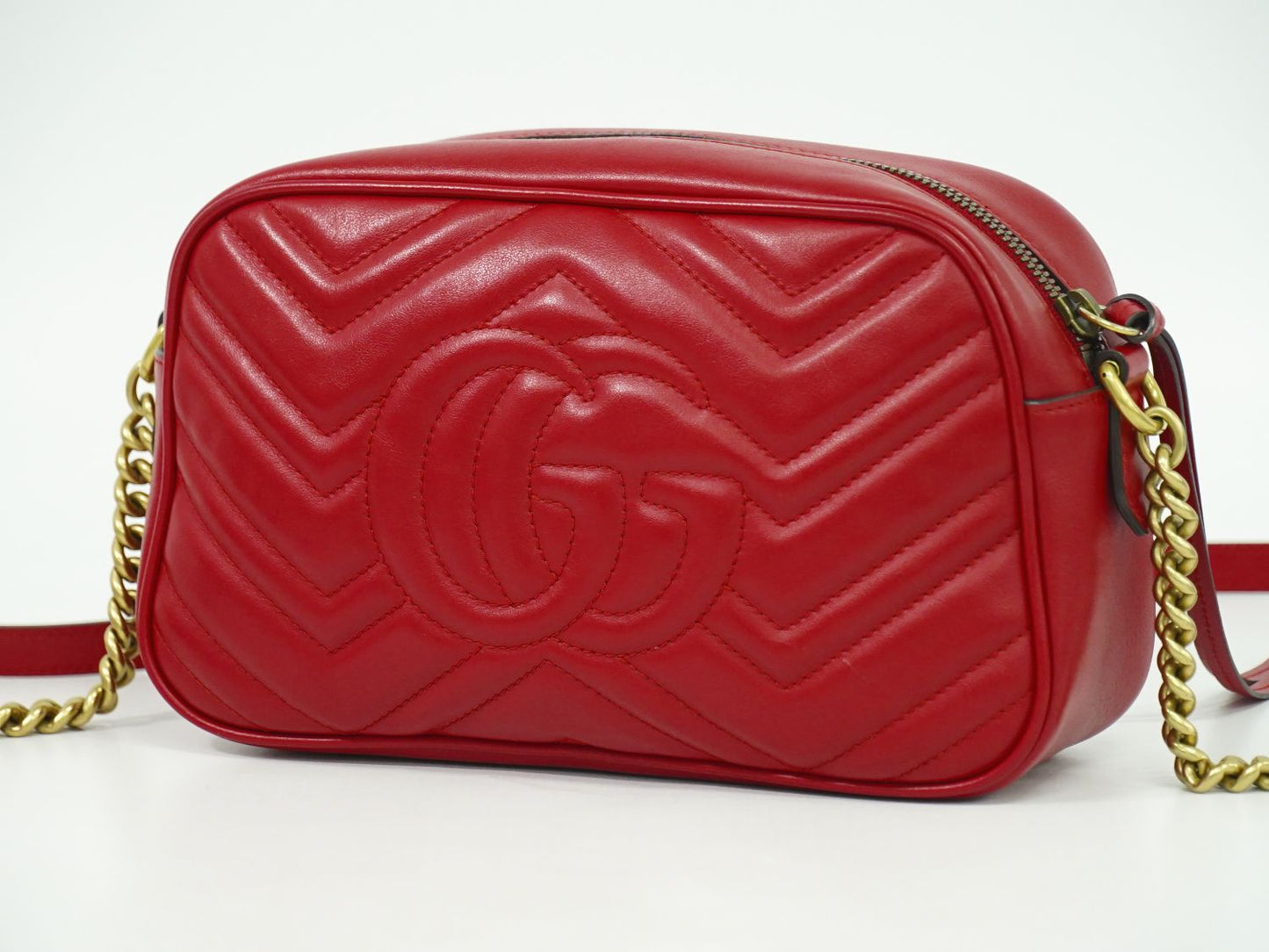 GUCCI GGマーモント ショルダーバッグ レッド 447632