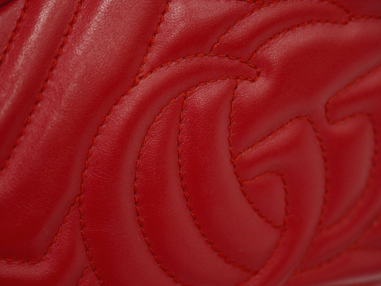 GUCCI GGマーモント ショルダーバッグ レッド 447632