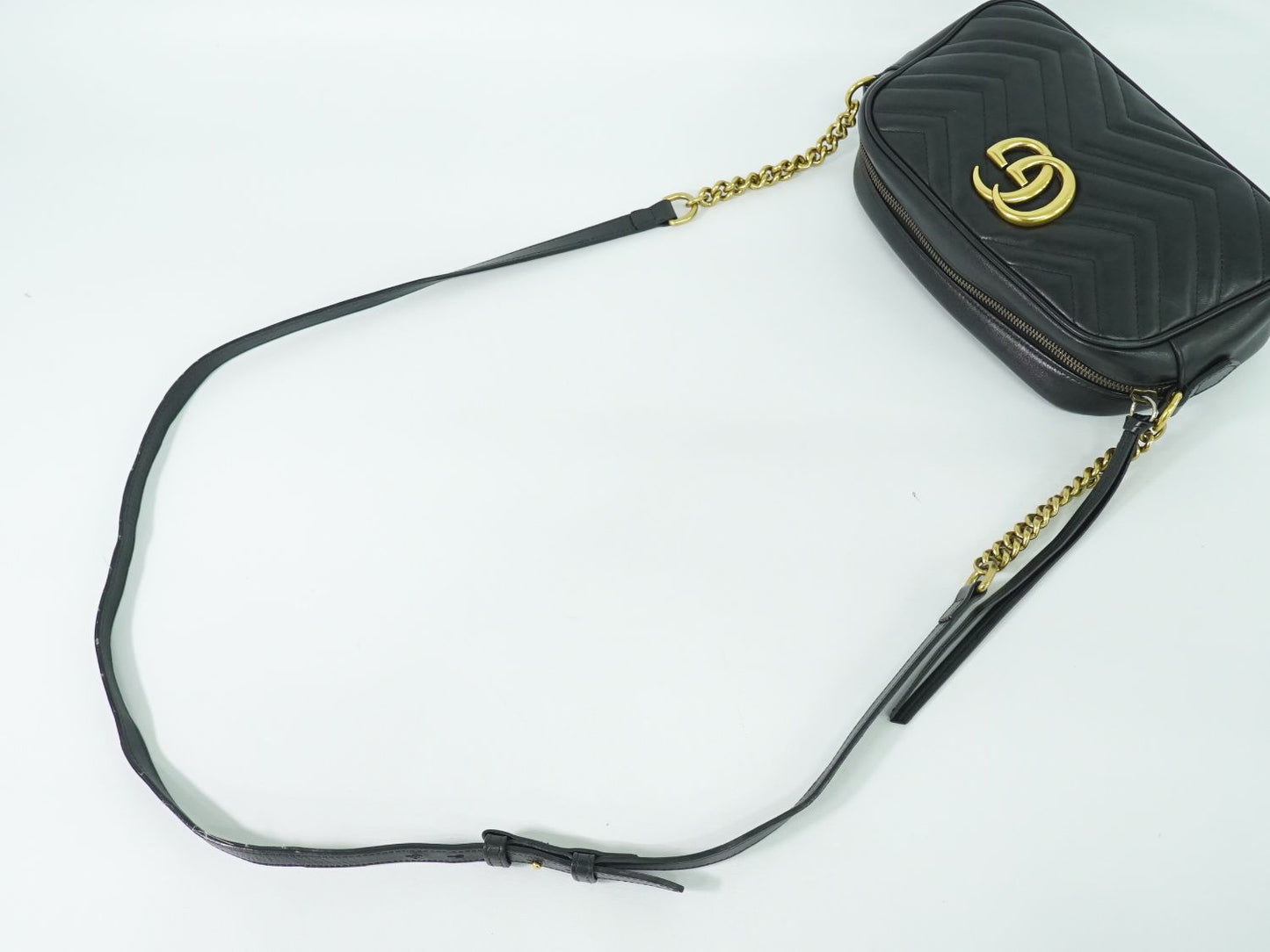 GUCCI GGマーモント ショルダーバッグ ブラック 447632