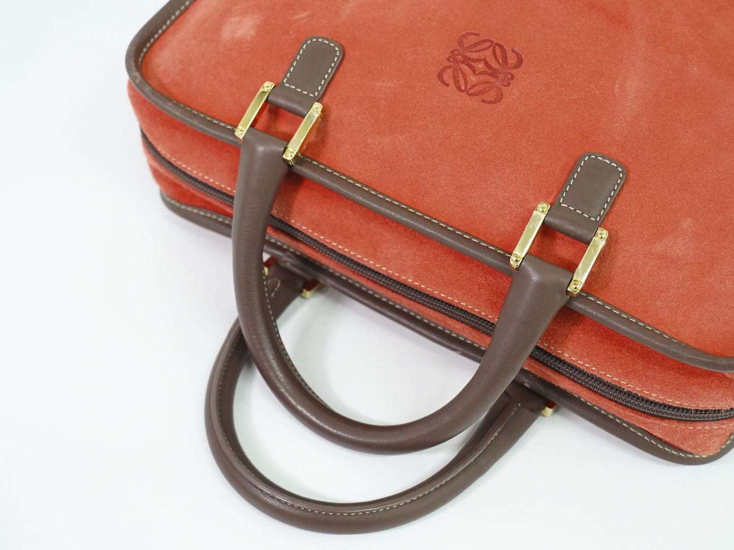 LOEWE アマソナ 32 アナグラム ハンドバッグ レッド系