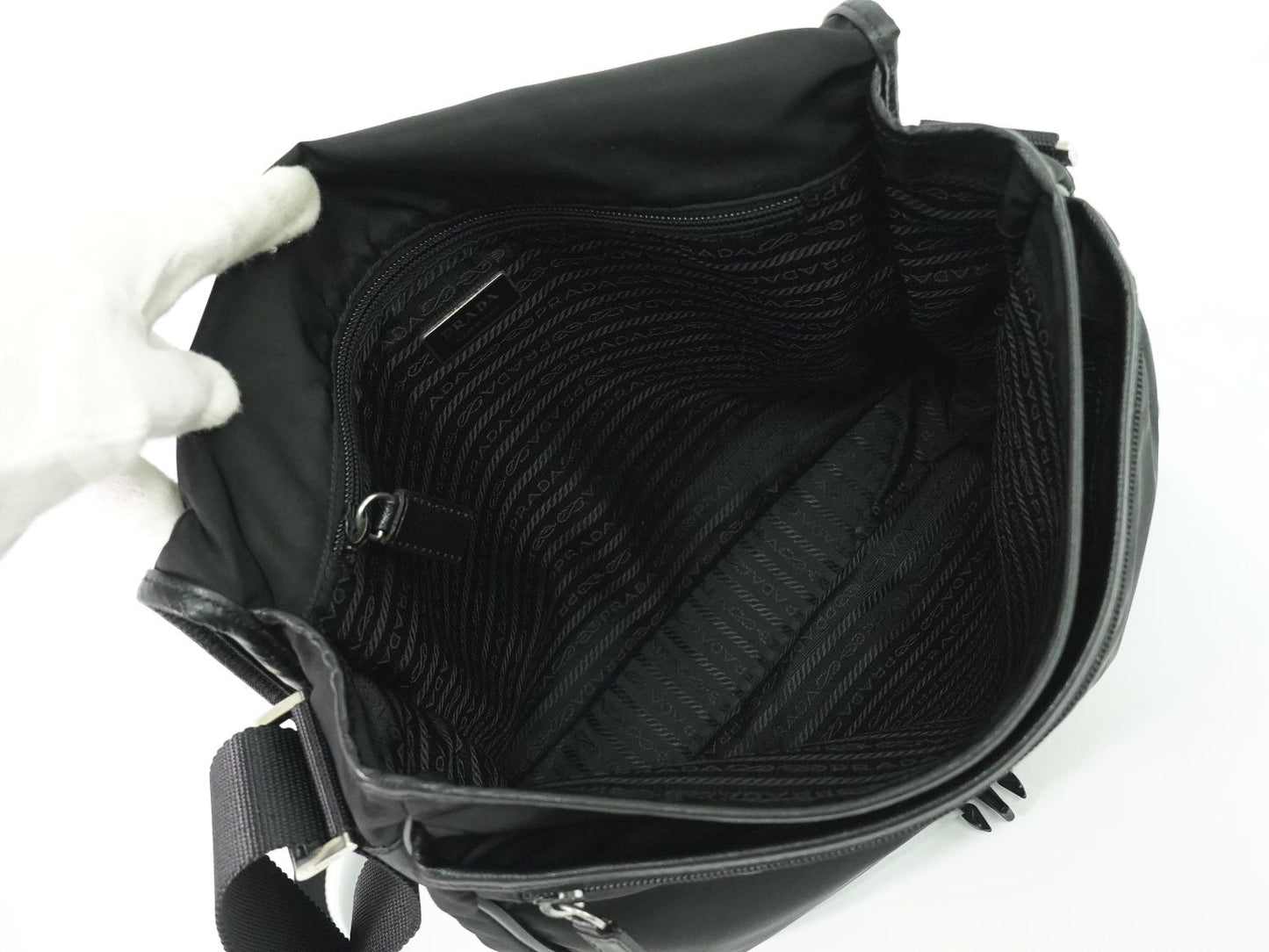 PRADA ショルダーバッグ ブラック