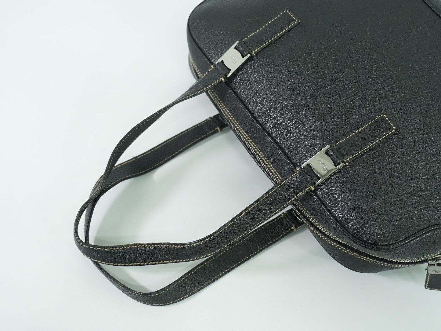 Salvatore Ferragamo ハンドバッグ ブラック