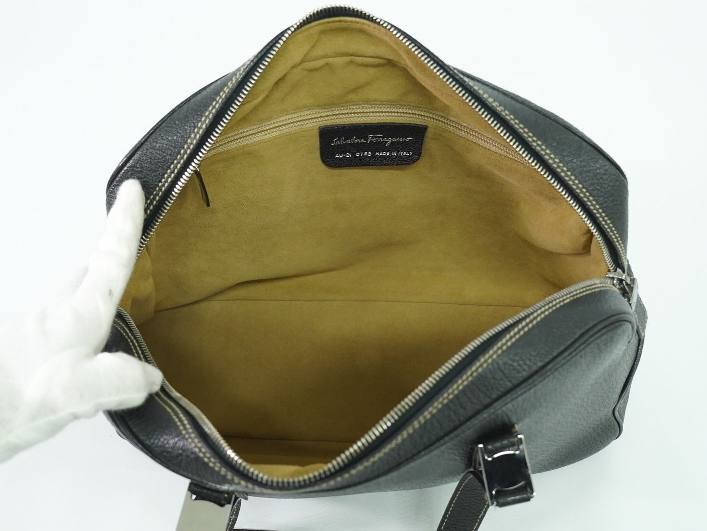 Salvatore Ferragamo ハンドバッグ ブラック