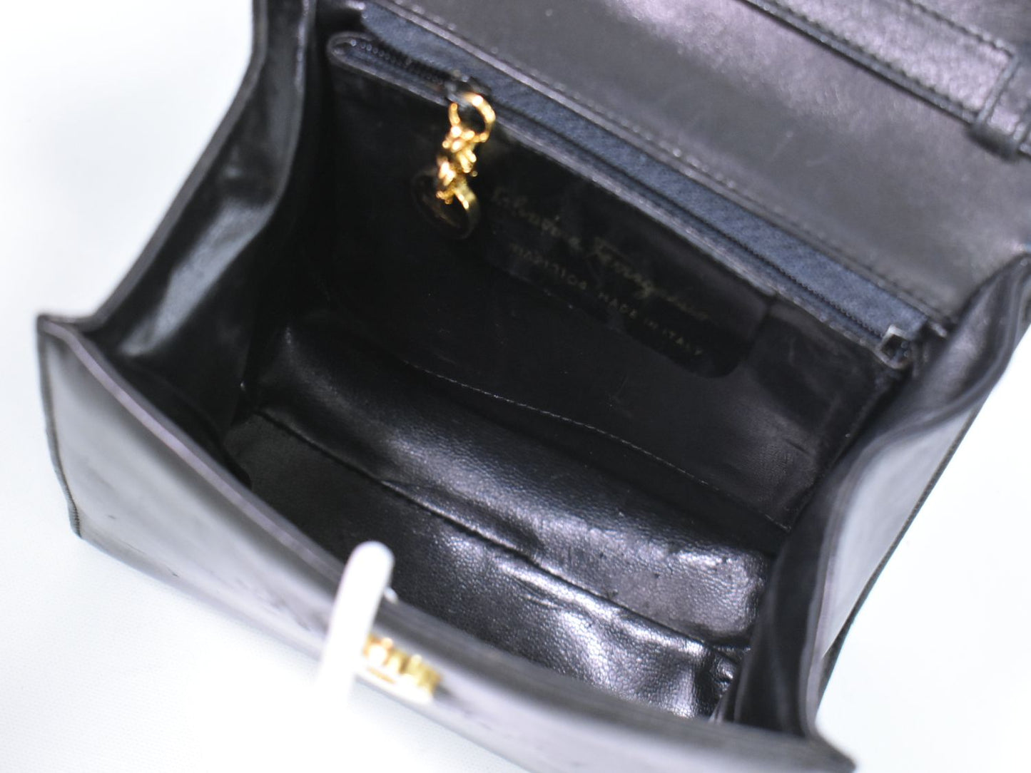 Salvatore Ferragamo ヴァラ 2WAY ショルダーバッグ ブラック