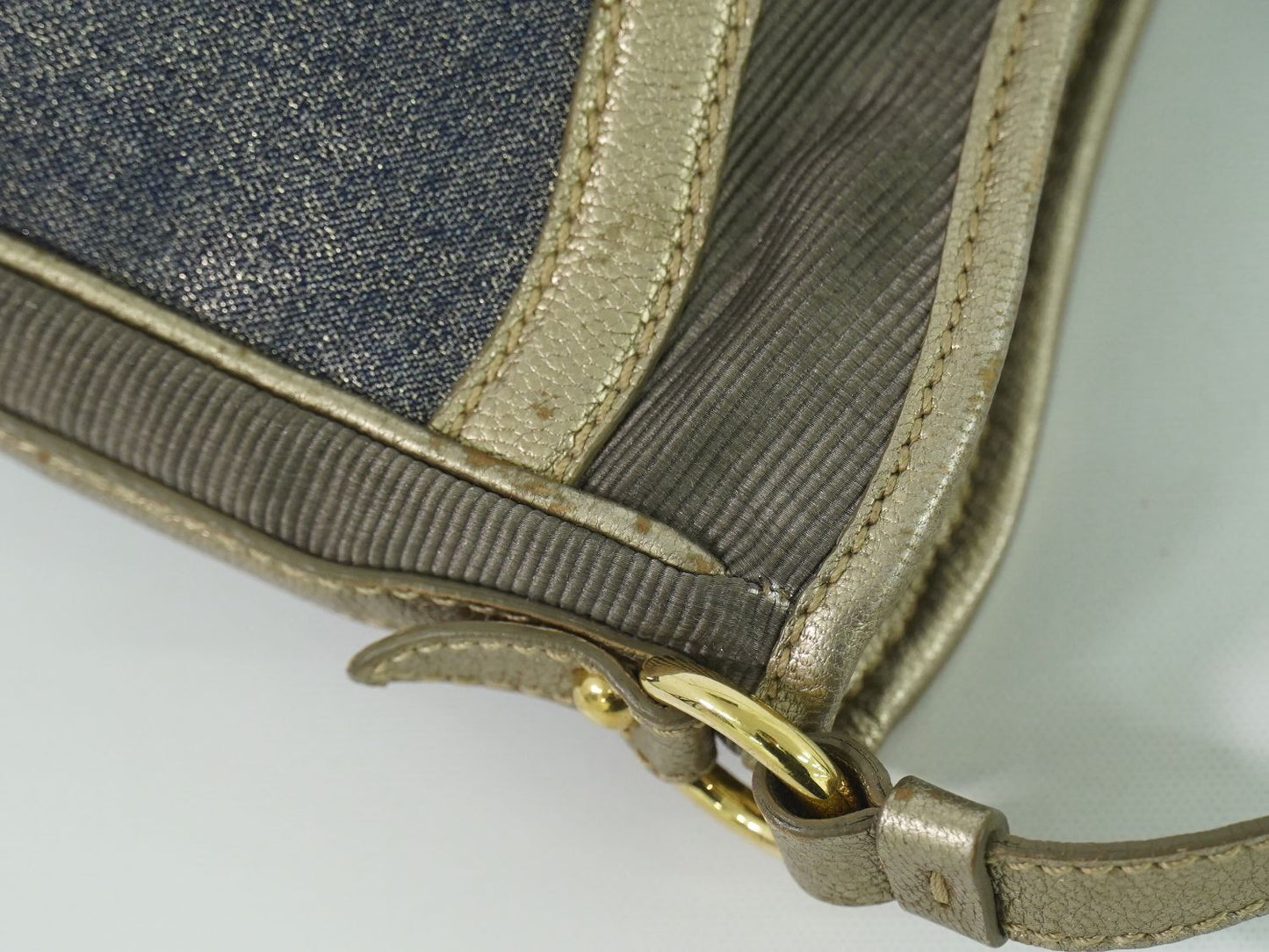 Salvatore Ferragamo ヴァラ ハンドバッグ メタリックブルー グレー