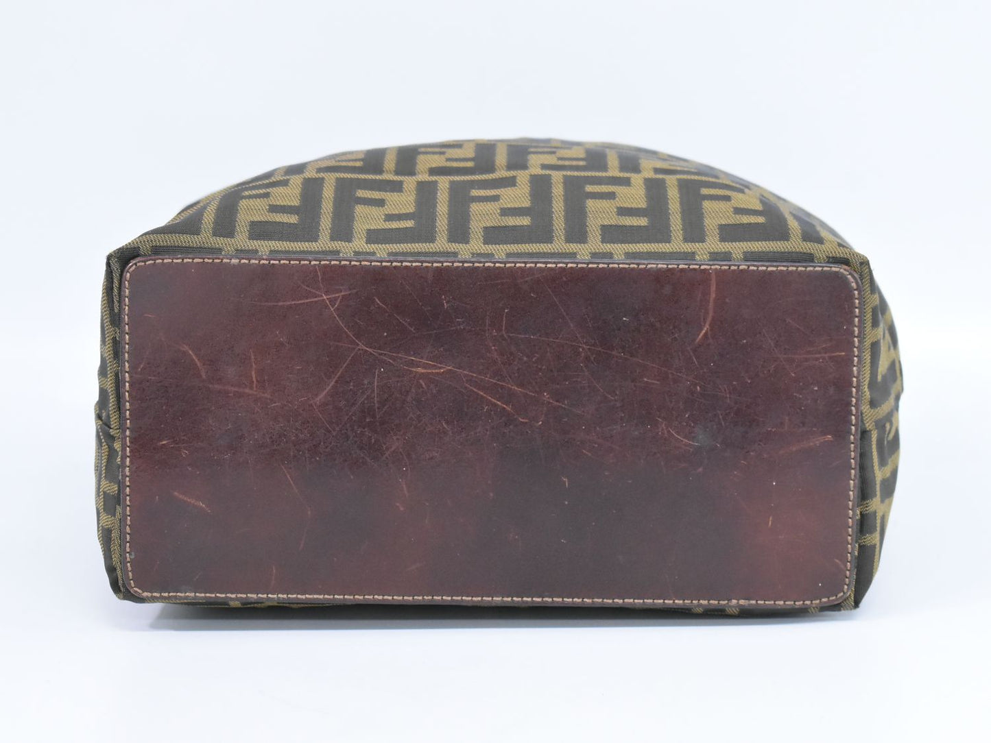 FENDI ズッカ トートバッグ ブラウン 26598