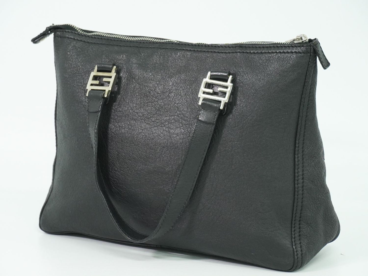 FENDI ハンドバッグ ブラック 8BH134