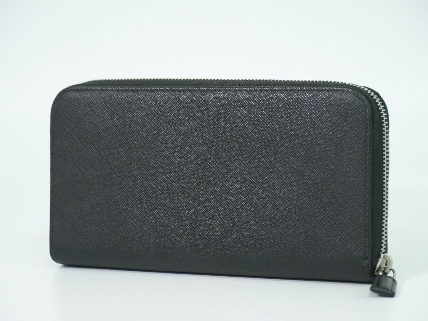 PRADA サフィアーノ 長財布 ブラック