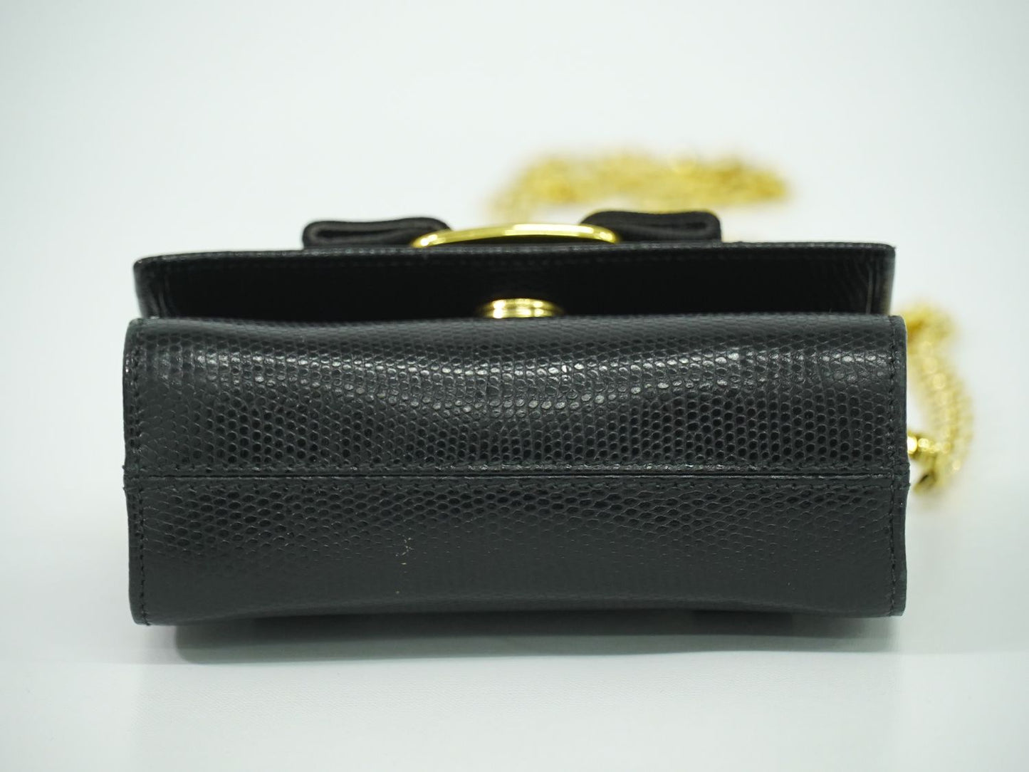Salvatore Ferragamo ヴァラ ショルダーバッグ ブラック