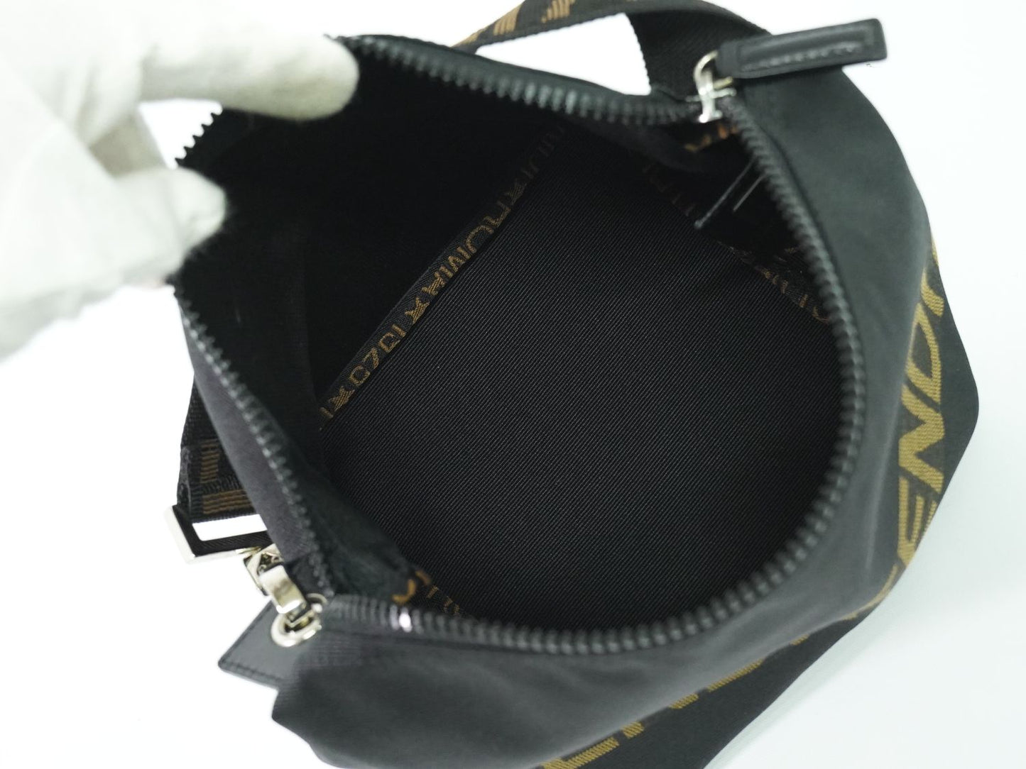 FENDI ハンドバッグ ブラック 26586