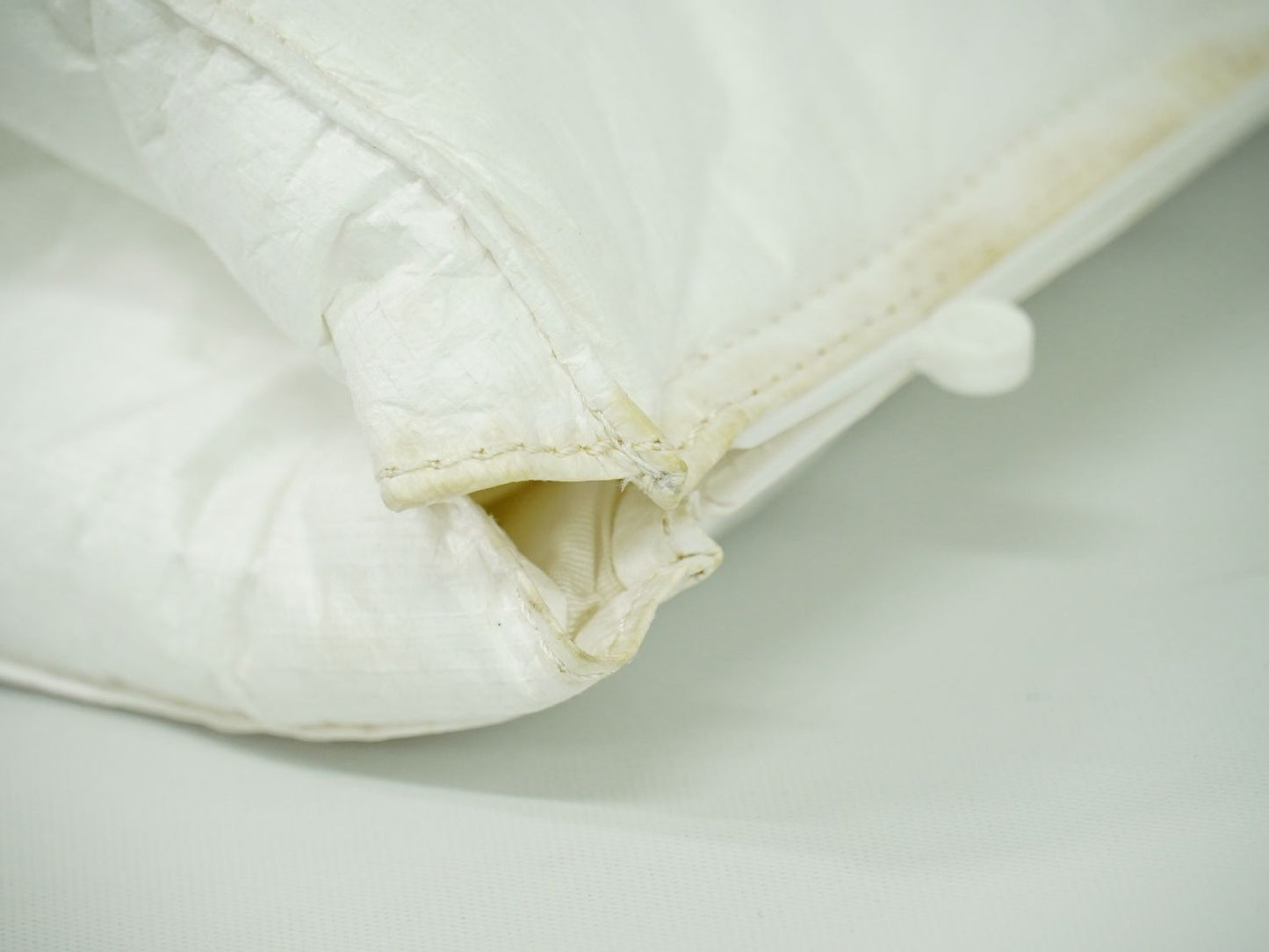 MM6 Maison Margiela リバースロゴ ハンドバッグ ホワイト