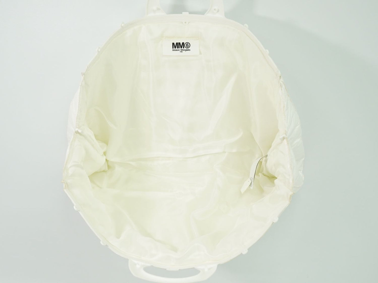 MM6 Maison Margiela リバースロゴ ハンドバッグ ホワイト