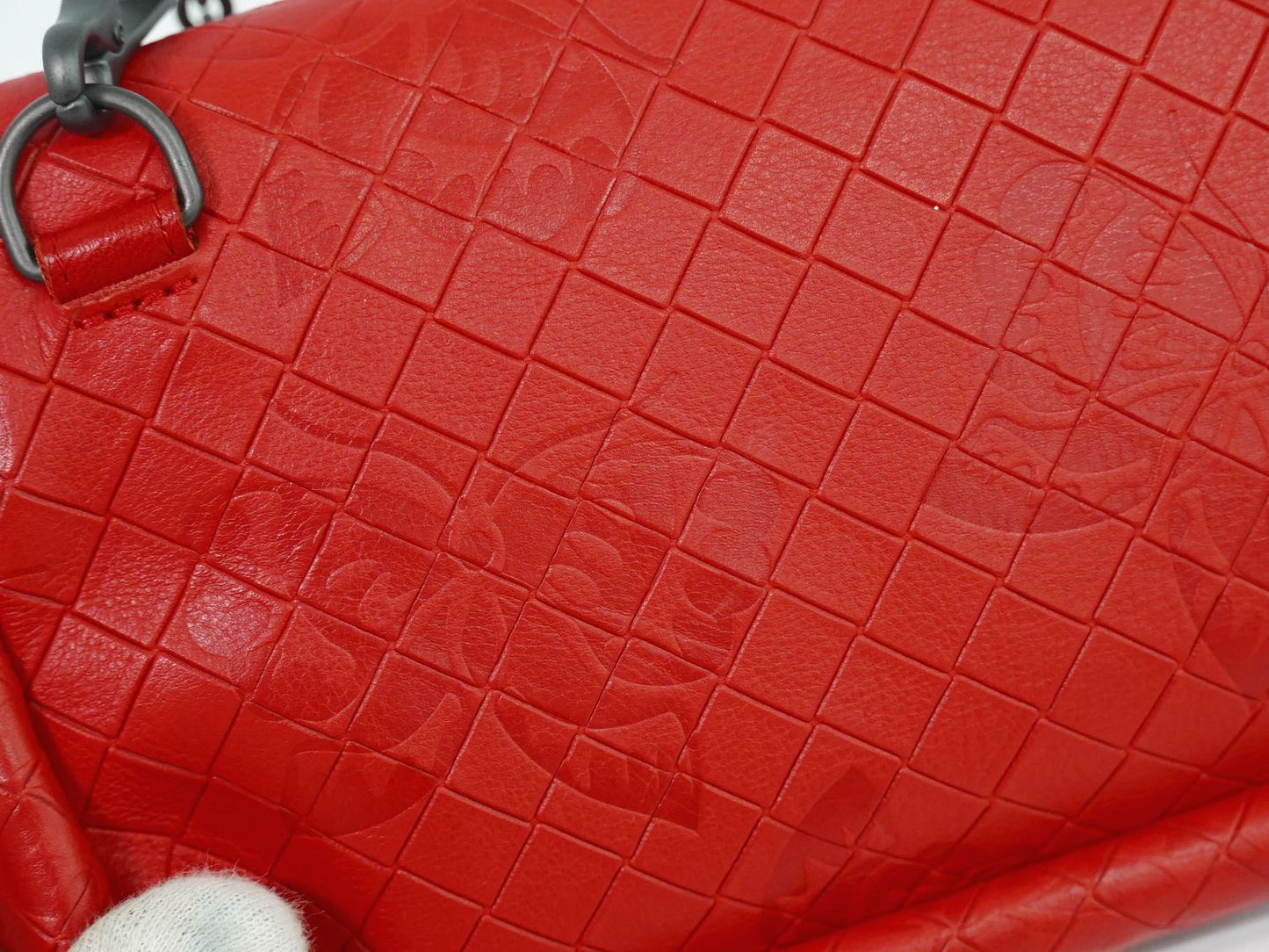 BOTTEGA VENETA バタフライ柄 ショルダーバッグ レッド