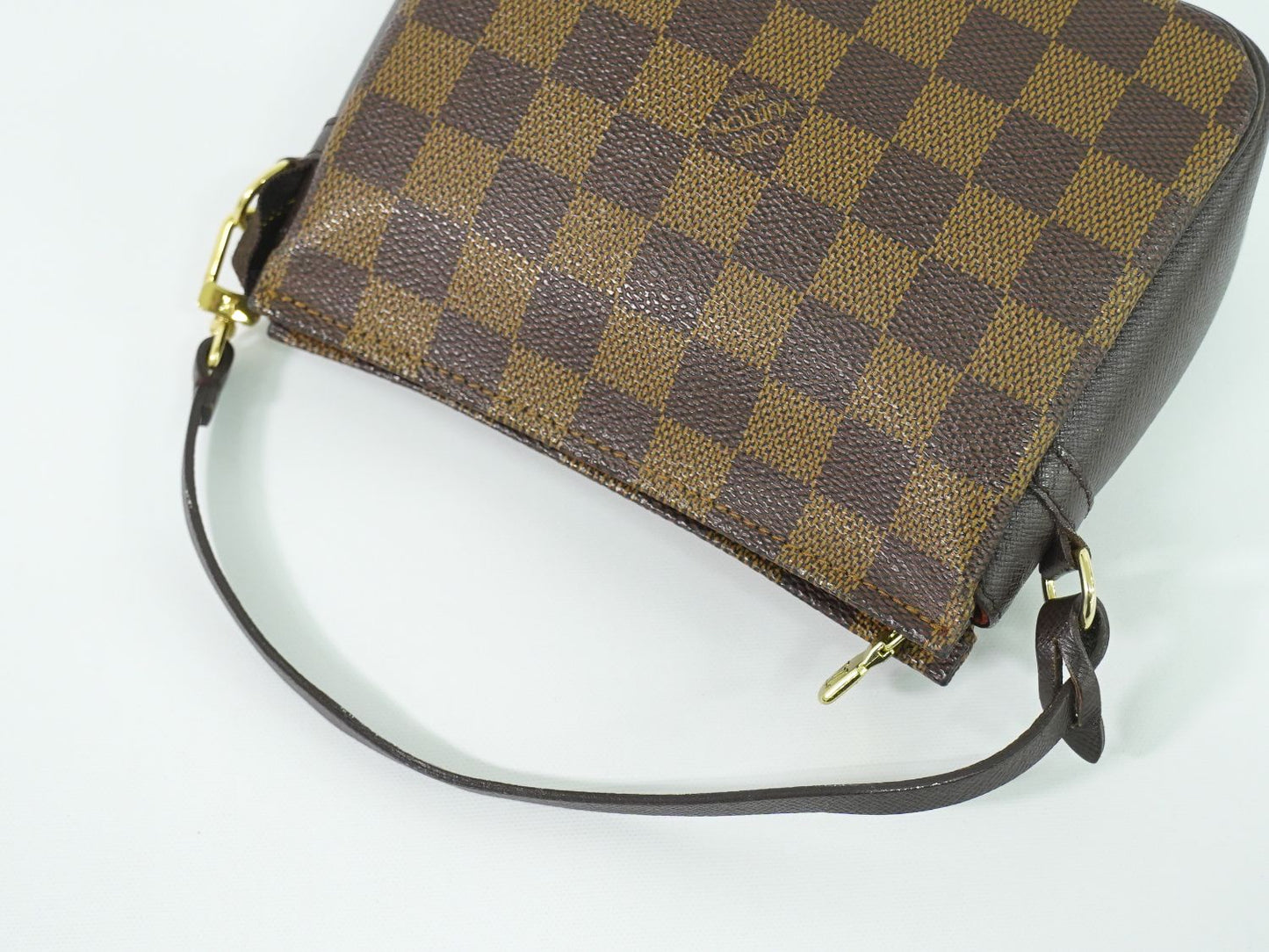 LOUIS VUITTON トゥルースメイクアップ ダミエ エベヌ アクセサリーポーチ N51982