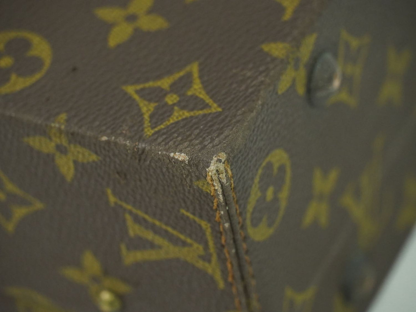 LOUIS VUITTON ボワット ビジュー ジュエリーケース M47120