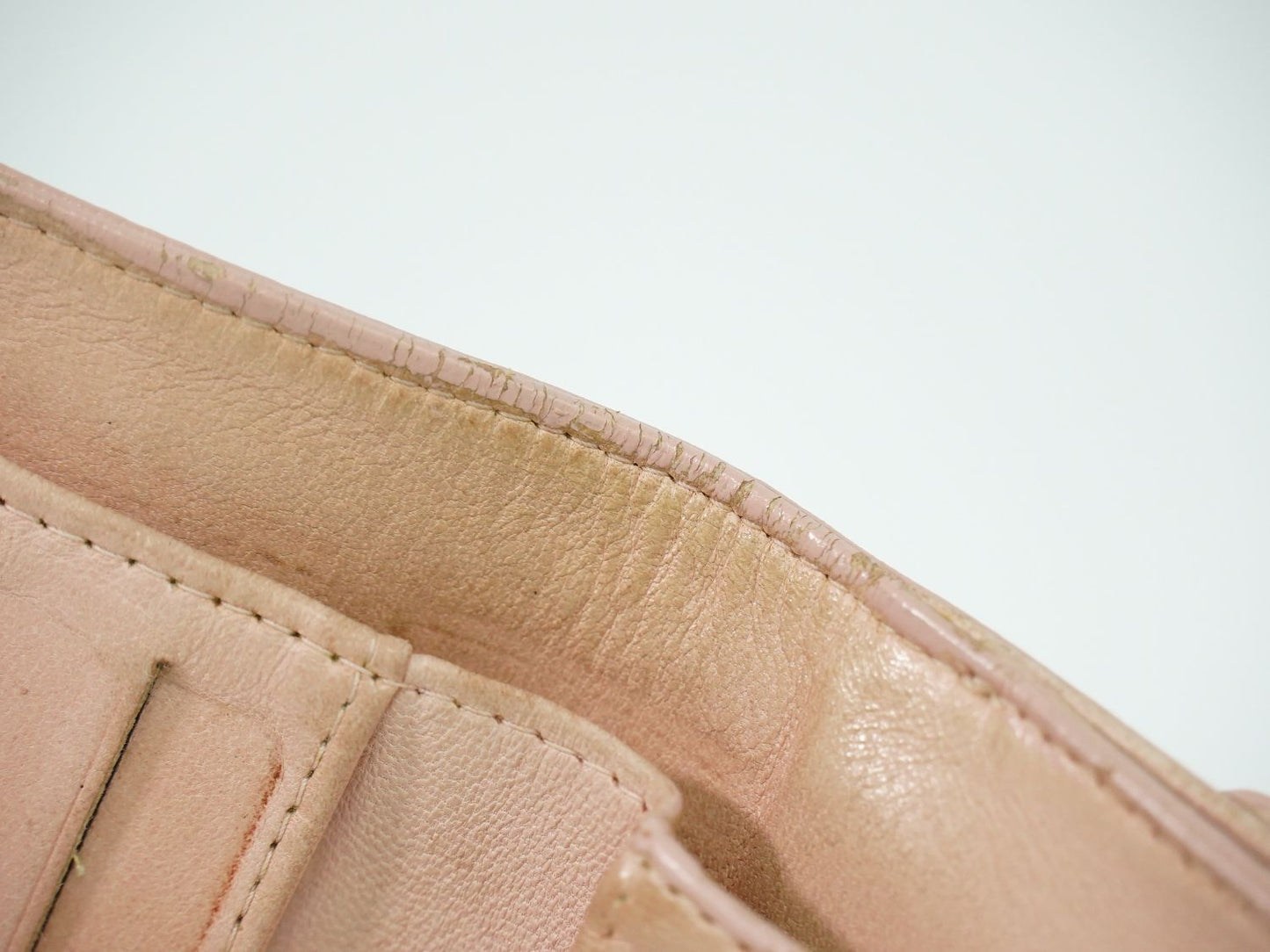 CHANEL ココマーク 折財布 ピンク