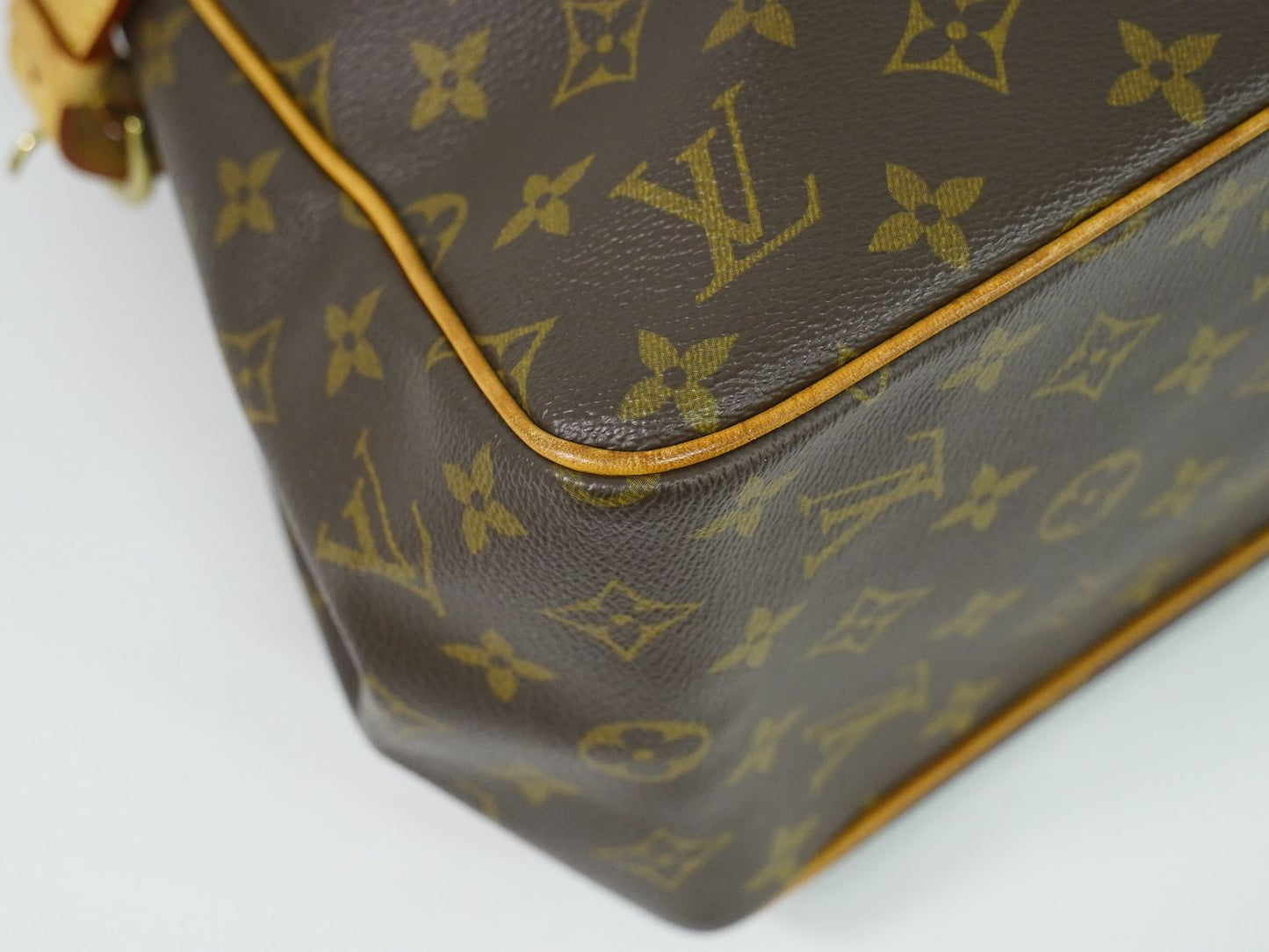 LOUIS VUITTON バティニョール モノグラム トートバッグ M51156