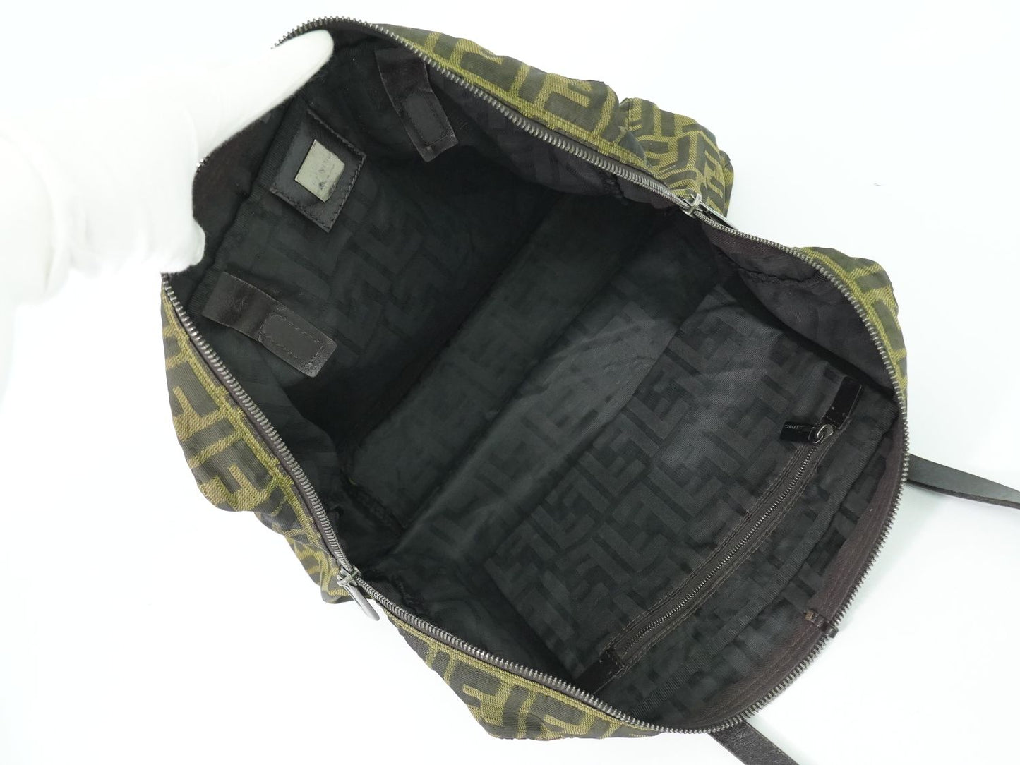 FENDI ズッカ ショルダーバッグ ブラウン 8BH031