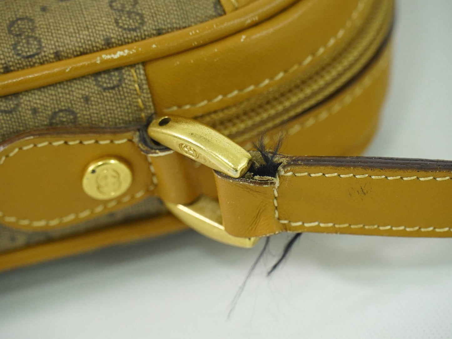 GUCCI マイクロGG ショルダーバッグ ブラウン