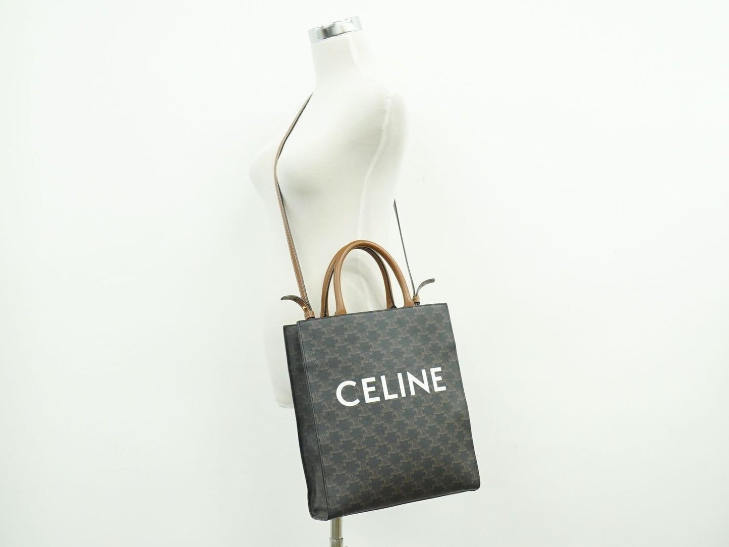 CELINE ミニバーティカルカバ トリオンフ 2WAY ショルダーバッグ ブラウン