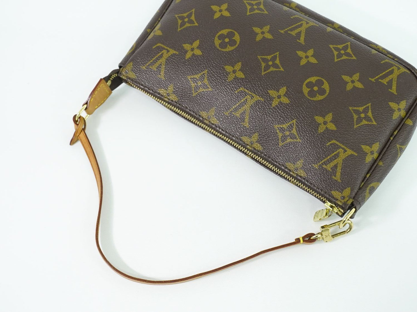LOUIS VUITTON ポシェットアクセソワール モノグラム ポーチ ブラウン M51980