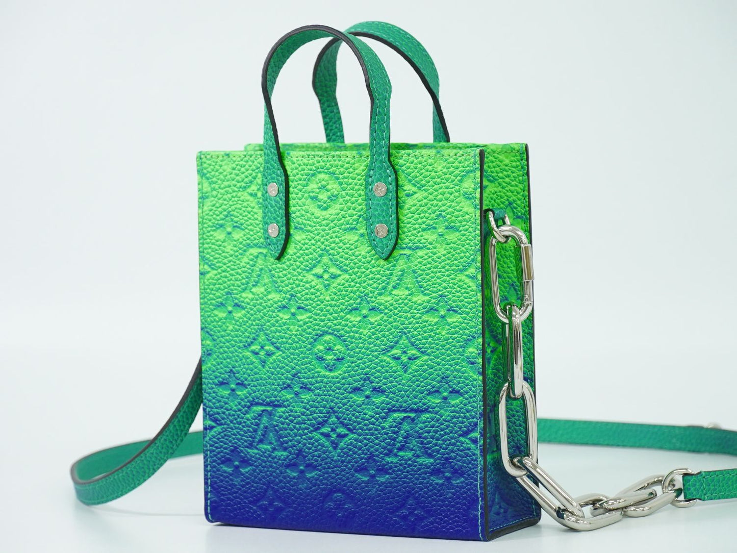 LOUIS VUITTON サックプラ XS トリヨン イリュージョン 2WAY ブルーヴェール M81221