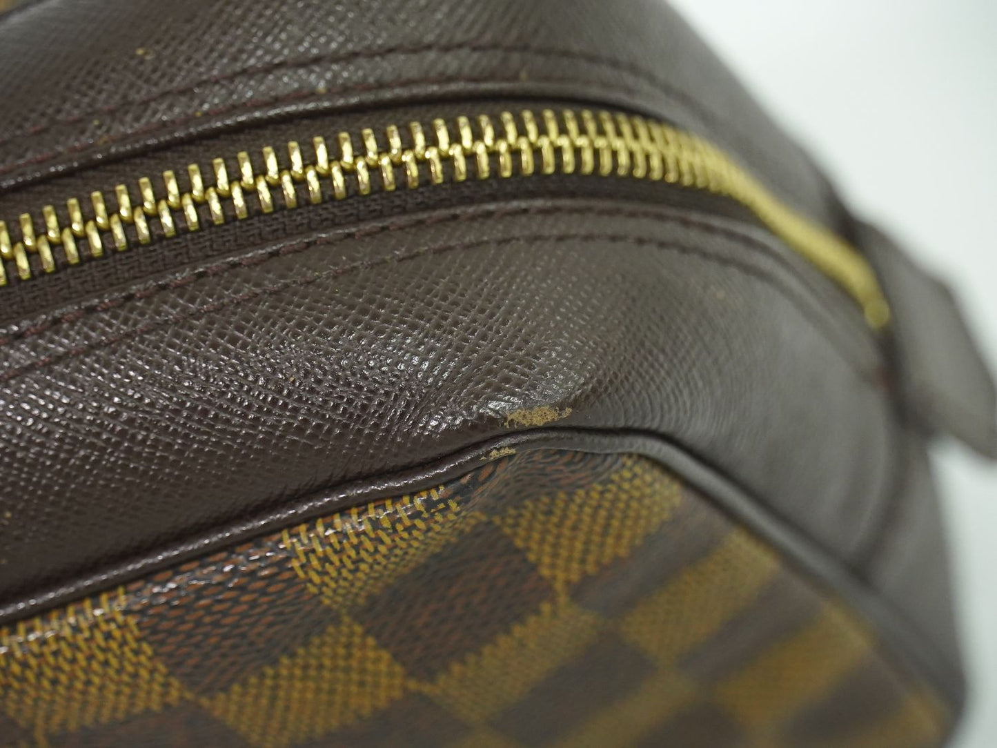 LOUIS VUITTON トゥルーストワレット ダミエ エベヌ ポーチ N47623