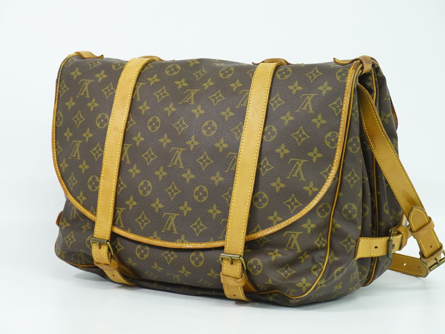 LOUIS VUITTON ソミュール 43 モノグラム ショルダーバッグ M42254