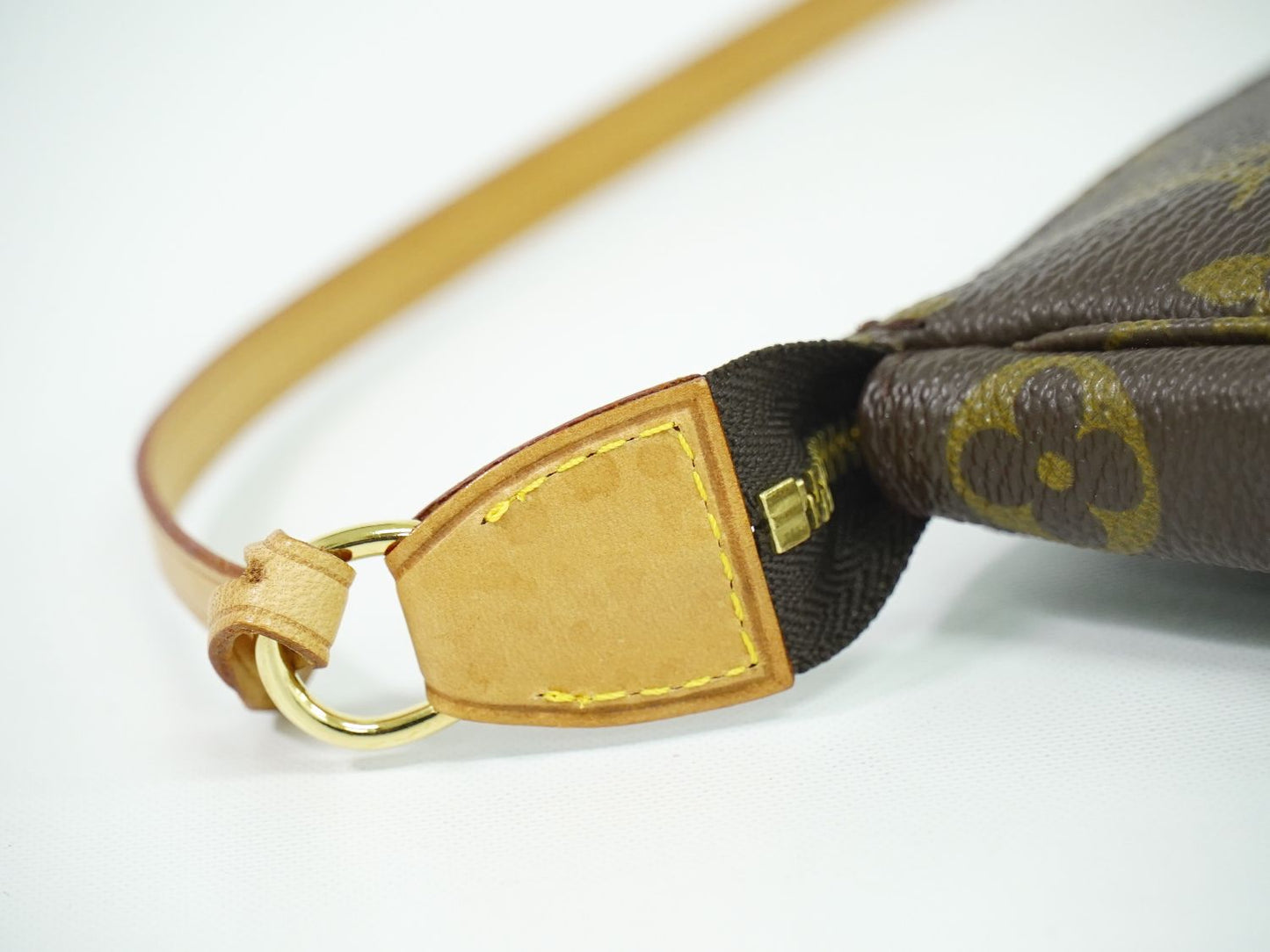 LOUIS VUITTON ポシェットアクセソワール モノグラム アクセサリーポーチ M51980
