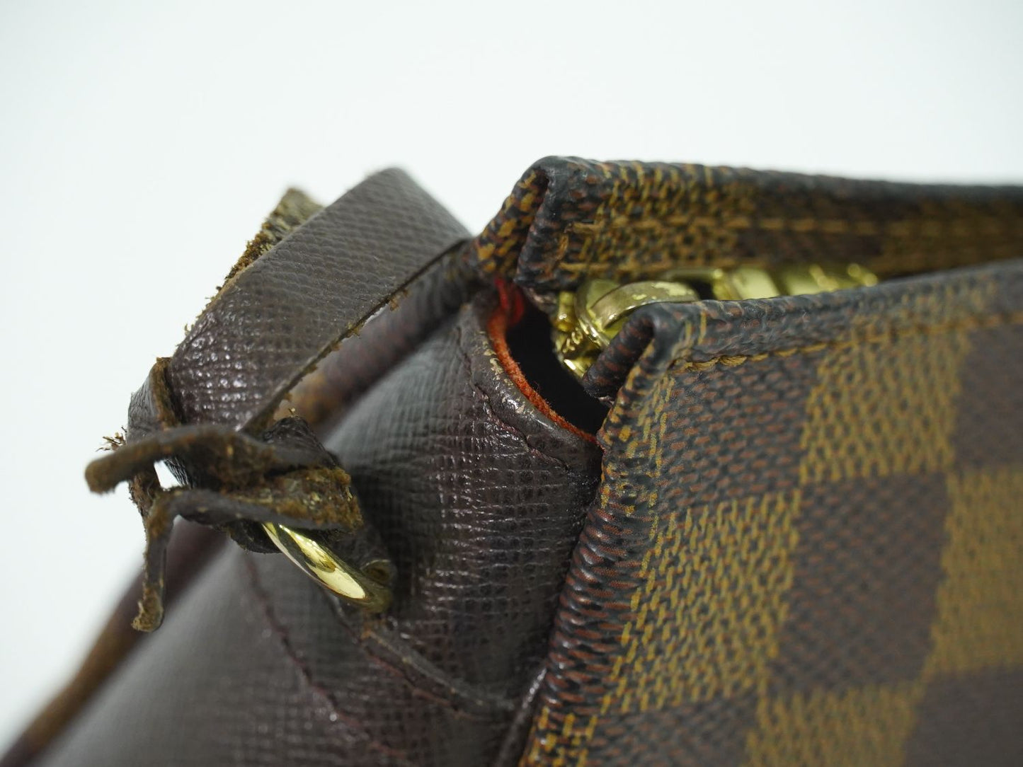 LOUIS VUITTON トゥルースメイクアップ ダミエ エベヌ アクセサリーポーチ N51982