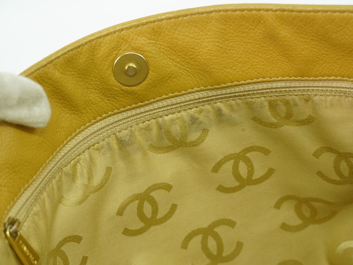 CHANEL ココマーク ショルダーバッグ イエロー