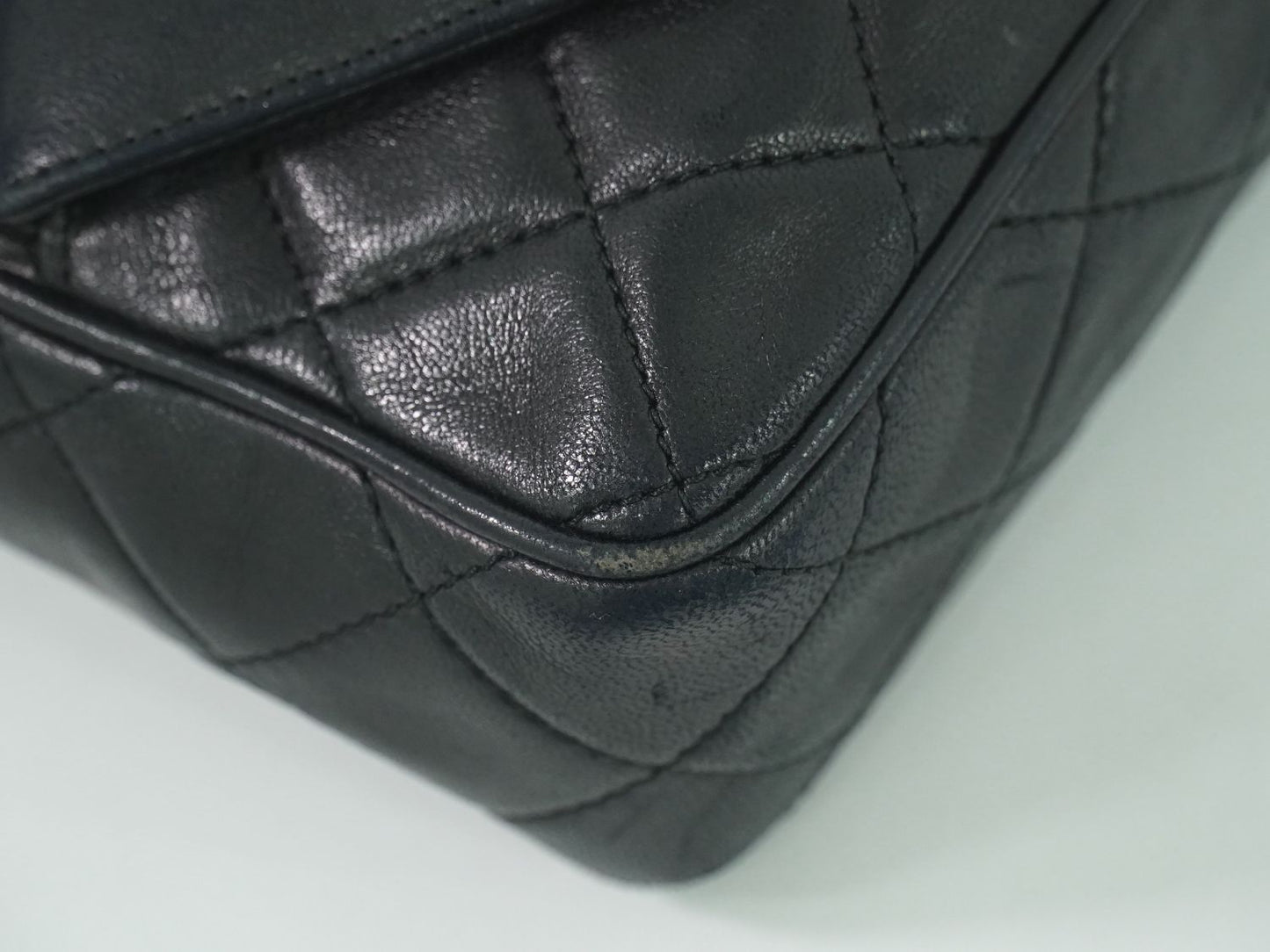 CHANEL ココマーク マトラッセ ショルダーバッグ ブラック
