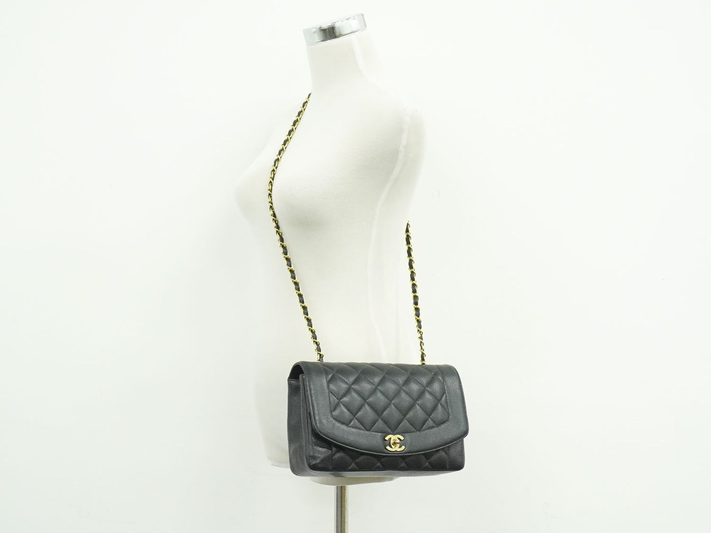 CHANEL ダイアナ ココマーク ショルダーバッグ ブラック