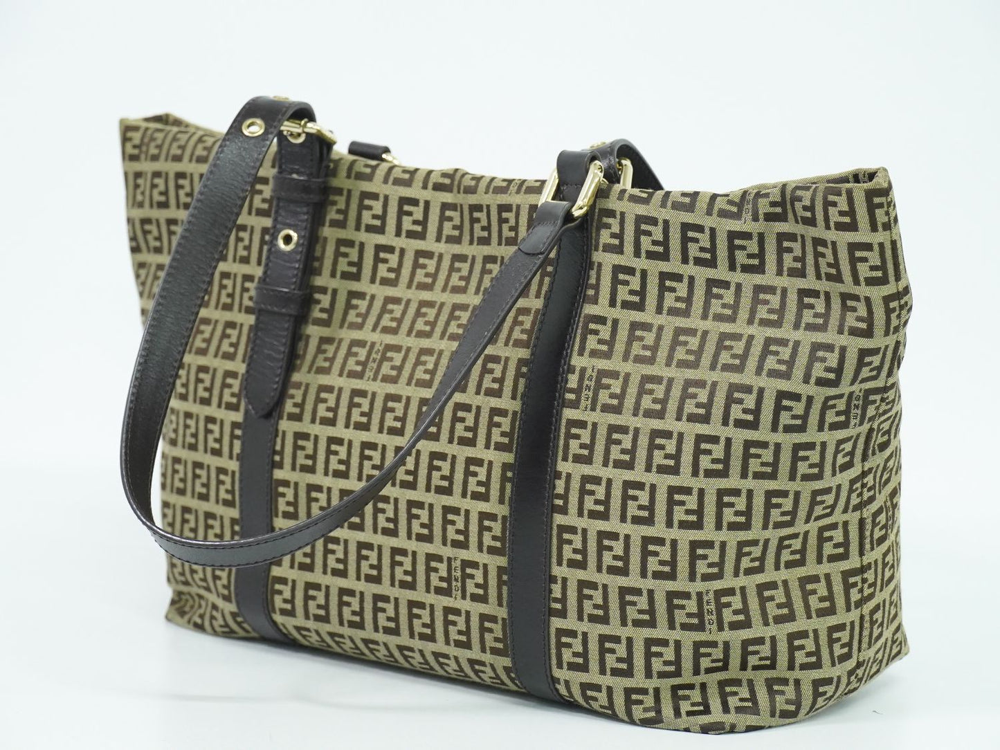 FENDI ズッキーノ トートバッグ ベージュ ブラウン 8BH215