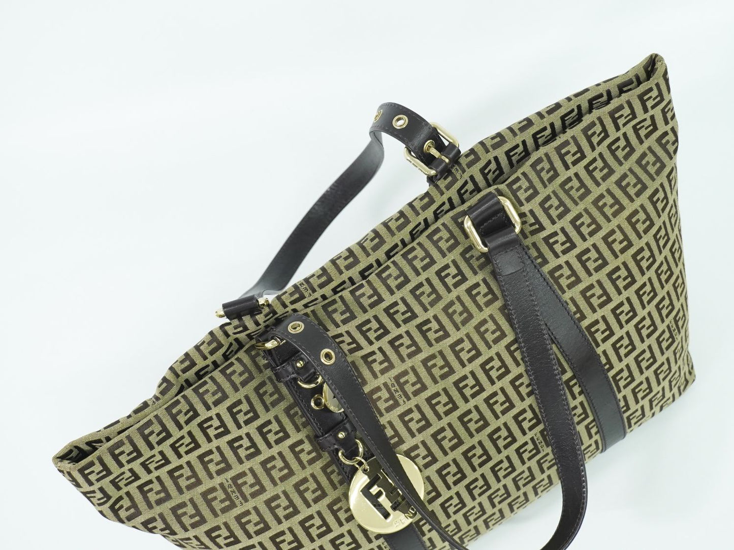 FENDI ズッキーノ トートバッグ ベージュ ブラウン 8BH215