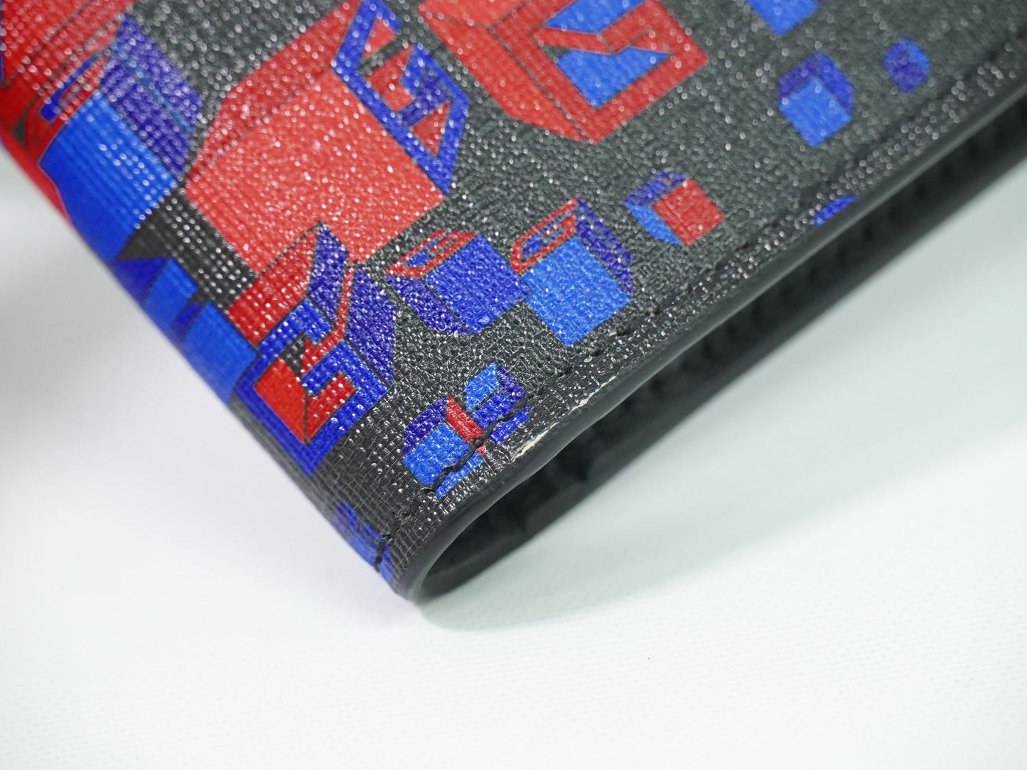 GUCCI スクエア G スペース 折財布 ブラック レッド ブルー 628462