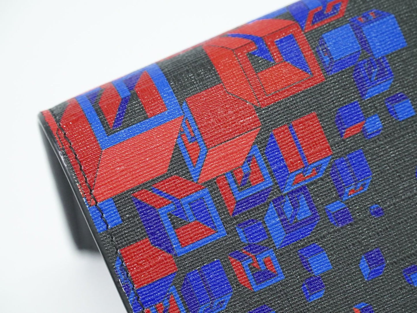 GUCCI スクエア G スペース 折財布 ブラック レッド ブルー 628462