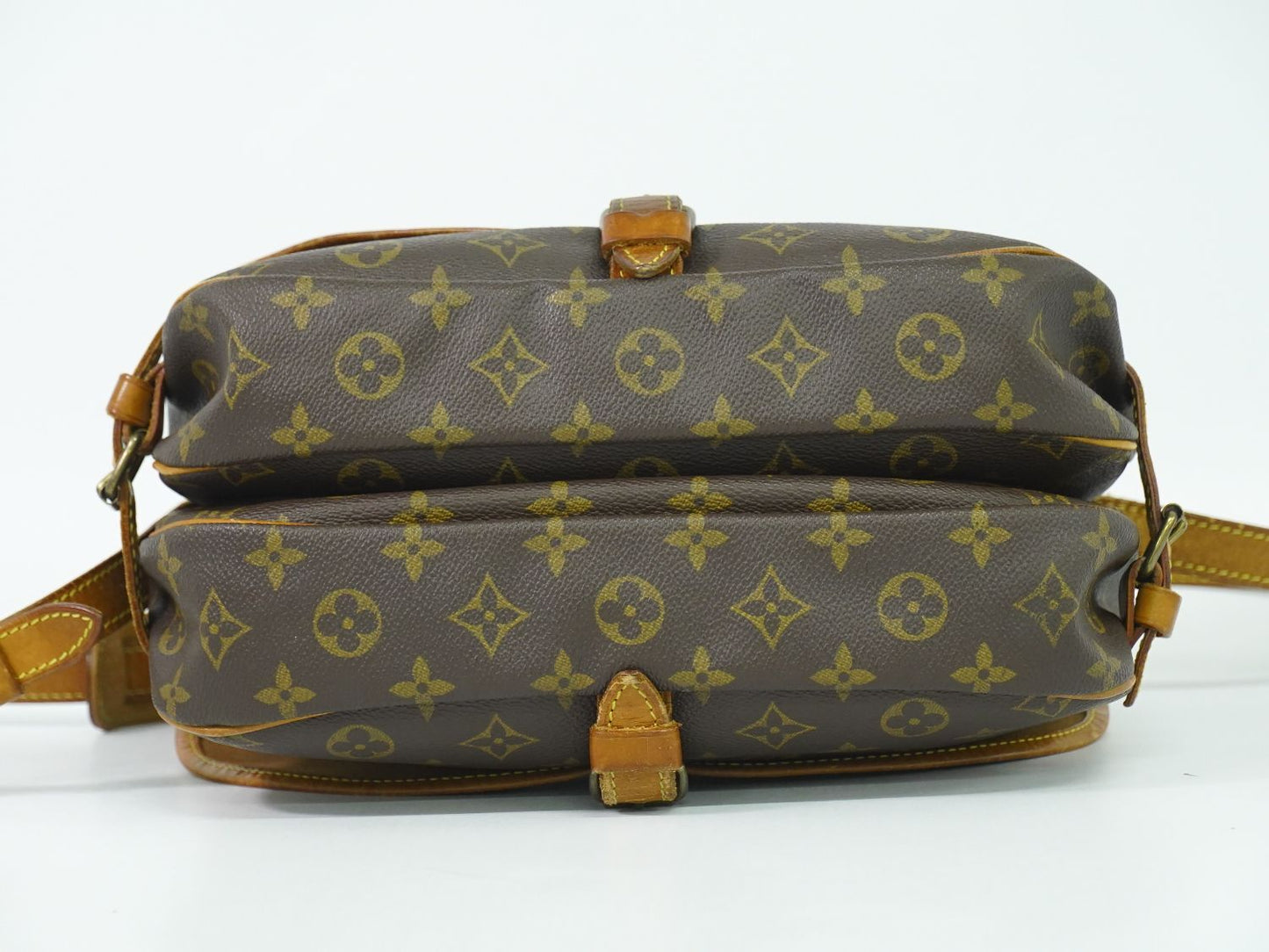 LOUIS VUITTON ソミュール 30 モノグラム ショルダーバッグ M42256