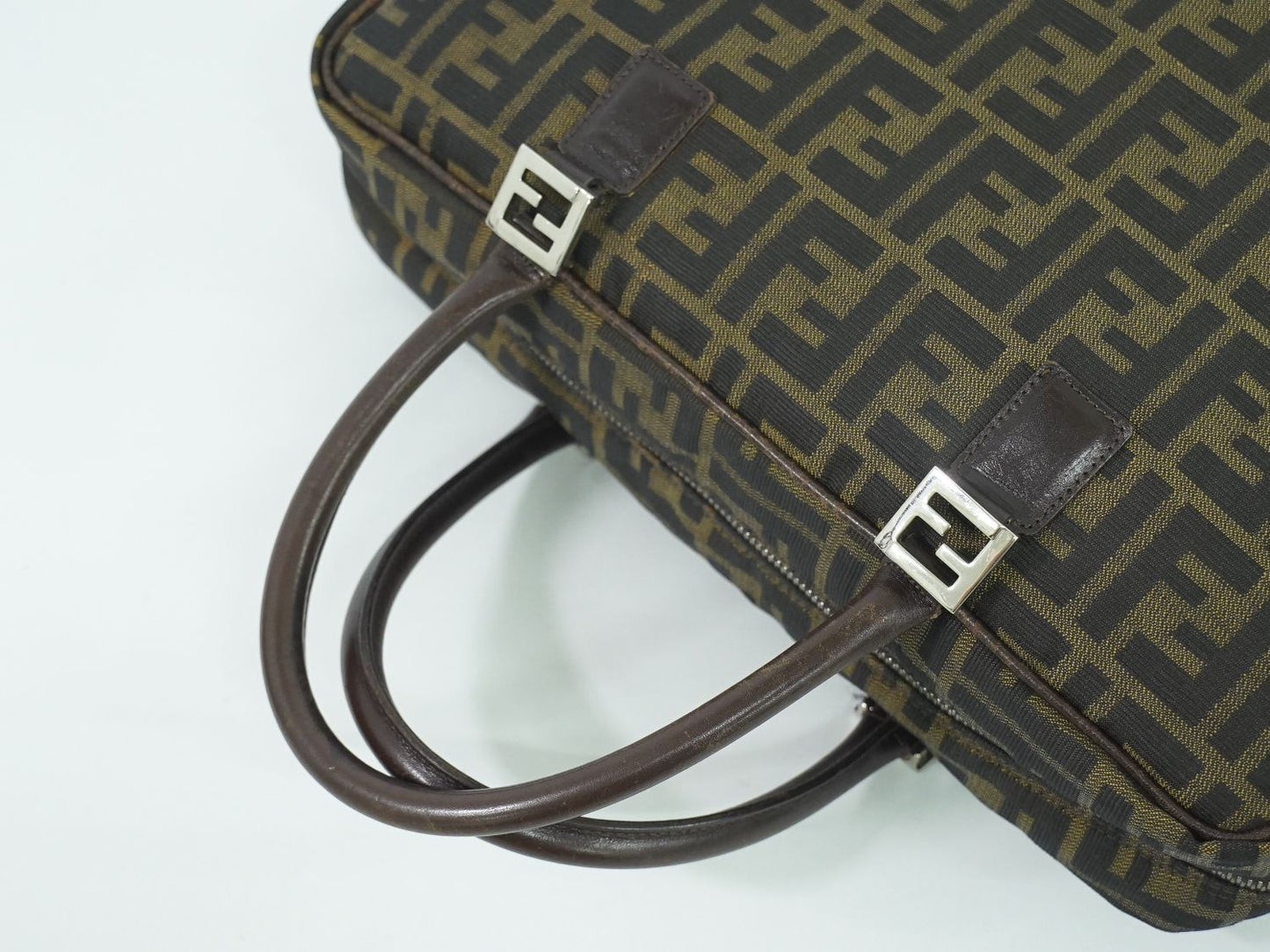 FENDI ズッカ ハンドバッグ ブラウン